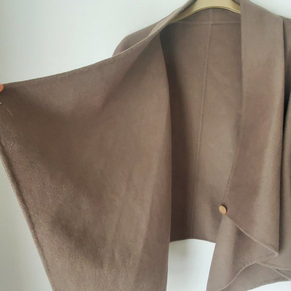 Women's Wool Overcoat Cape Drapey Taupe Olive Cozy Comfy Boho Dressy One Size - Picture 9 of 14